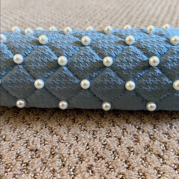 ‼️ Blue Pearl-Embellished Handbag ‼️ - Picture 2 of 4